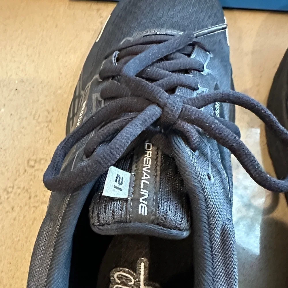 New Brooks black Adrenaline GTS 21 Athletic Sneakers size 11.5 - Picture 4 of 12